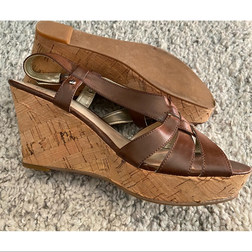 Guess Wedges - Picture 5 of 5